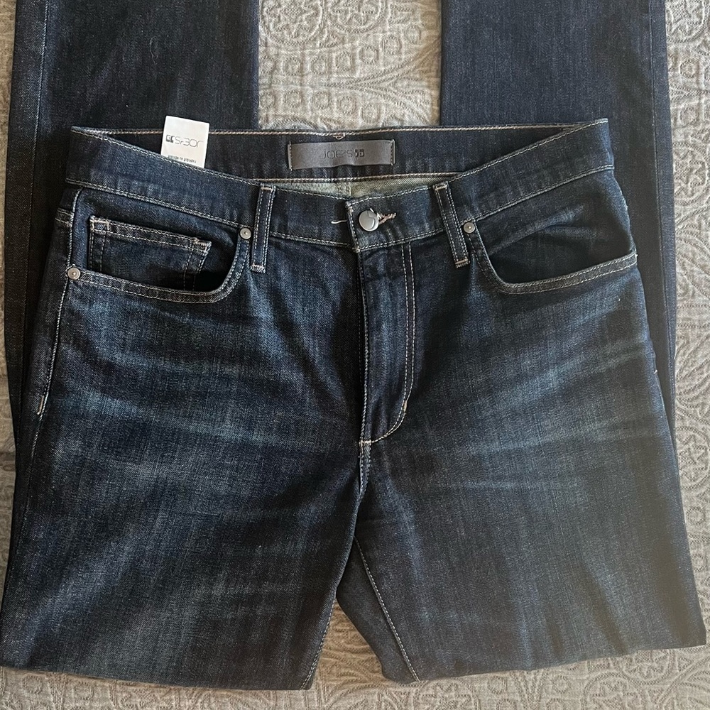 Joe’s jeans size 32x32 dark wash straight slim